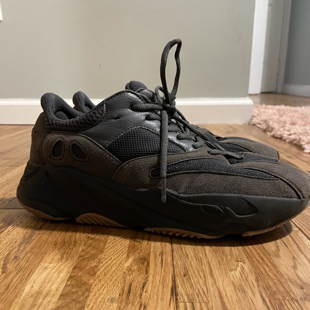 Yeezy 700 Utility Black Men's 9.5